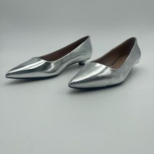 Linea Paolo-SZ 6M-Silver Kitten Heel Pointed Toe Pumps Shoes-New no box